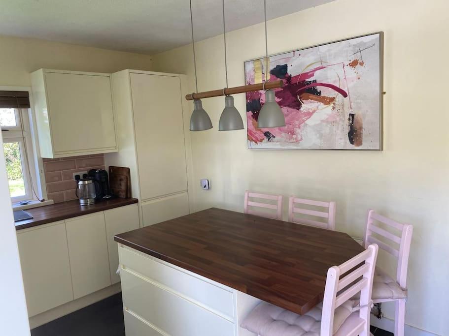 The Lodge-Cozy And Serene Home Cavan Eksteriør bilde